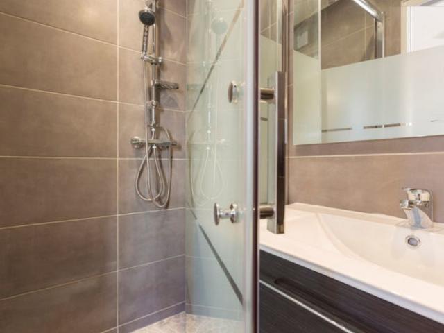 Charming studio near the Champs Elysées, Paris Amsterdam Apartments for Rent