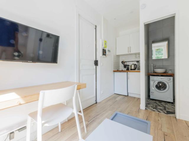 Charming Studio near Parc Monceau
