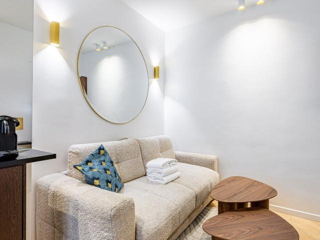 Charming Studio near Père Lachaise with AC and Wifi