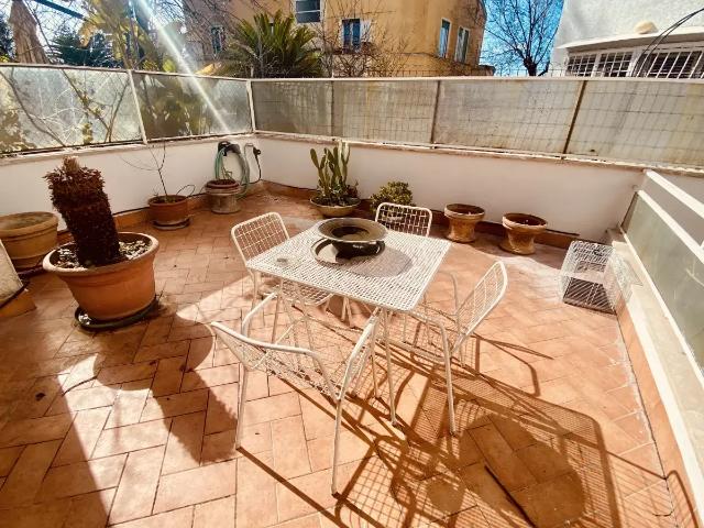 Charming Studio with large terrace in San Saba Cribmed
