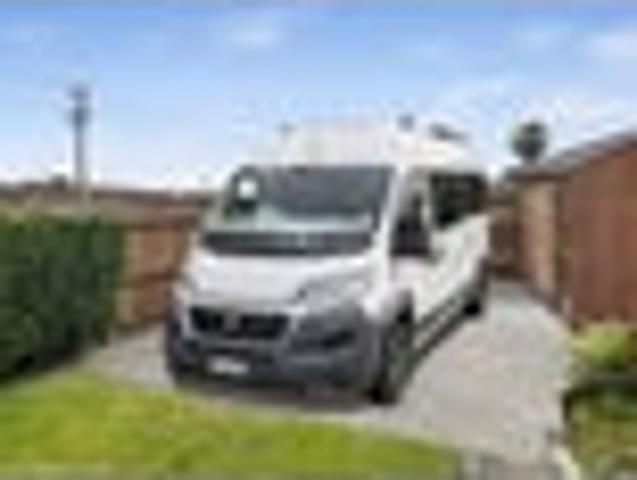 Charming, Sunny and Motorhome Parking