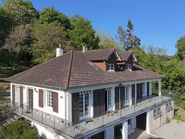 Charroux 86250 Achat / Vente maison 5 pièces t5 au dernier étage