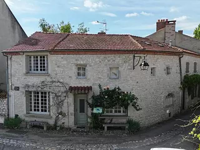 Charroux 03140 Achat / Vente maison 6 pièces t6