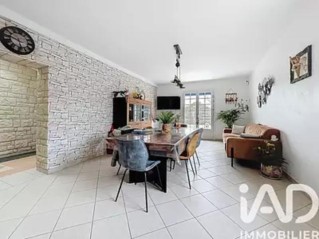 Charron 17230 Achat / Vente maison 8 pièces t8