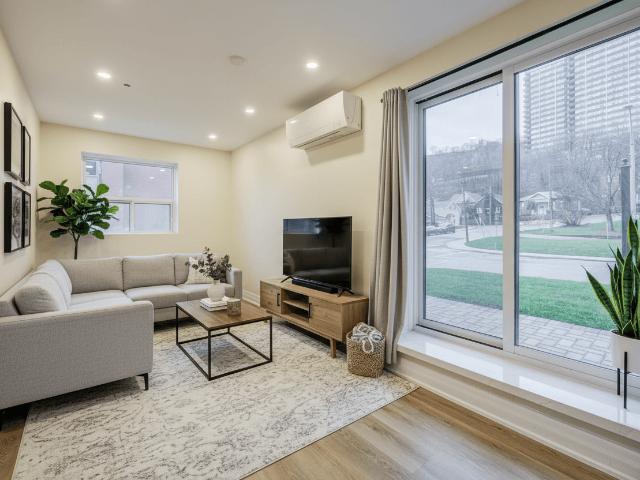 Charwal Apartments 1 Bedroom Apartment for Rent at 155 Charlton Ave E, Hamilton, ON L8N 1Y8 Corktown
