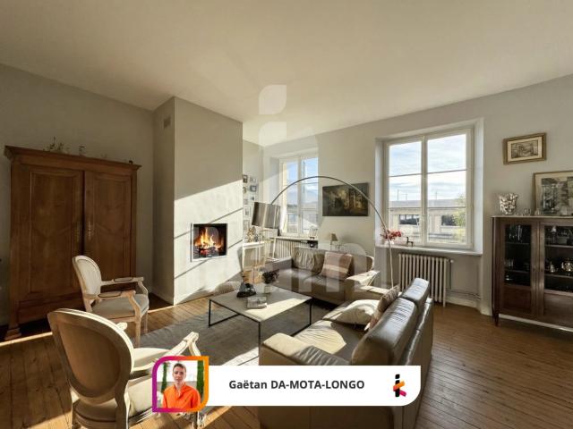 Chartrons Élégant appartement avec terrasse sur les quais de Bordeaux