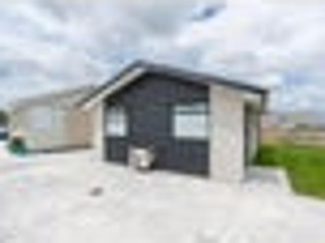 Chartwell, 2 bedrooms, $550 pw