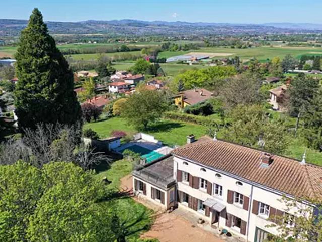 Chasselay 69380 Achat / Vente maison 9 pièces t9
