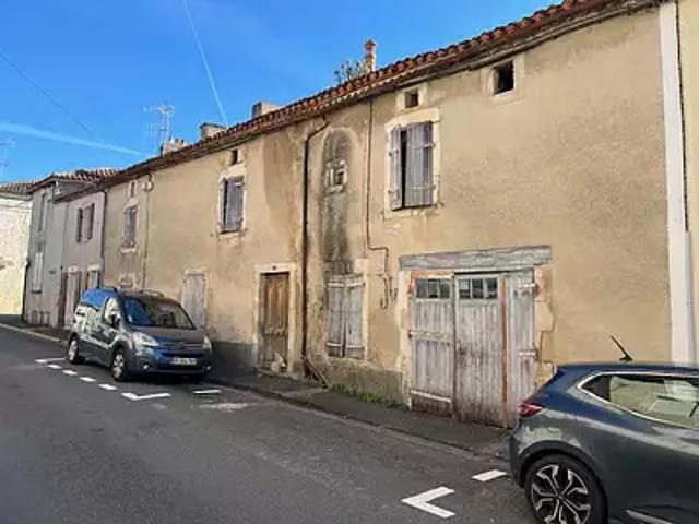 Chasseneuil sur Bonnieure 16260 Achat / Vente maison 4 pièces t4
