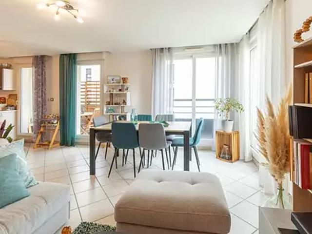 Chassieu 69680 Achat / Vente appartement 4 pièces t4 balcon