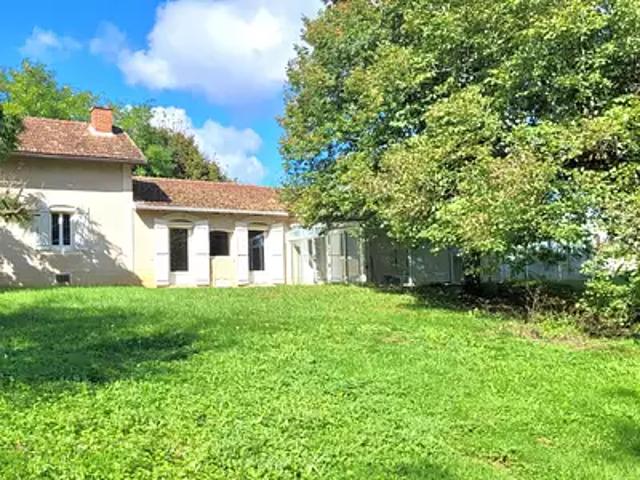 Chevannes 89240 Achat / Vente maison 8 pièces t8 au dernier étage