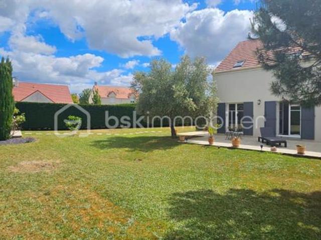 ? CHEVANNES – MAISON FAMILIALE 126 m² – 3/4 CHAMBRES – TERRAIN 756 m² – GARAGE DOUBLE