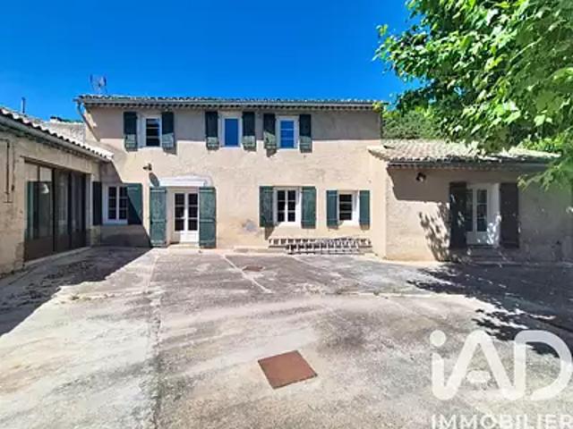 Cheval Blanc 84460 Achat / Vente maison 7 pièces t7 parking