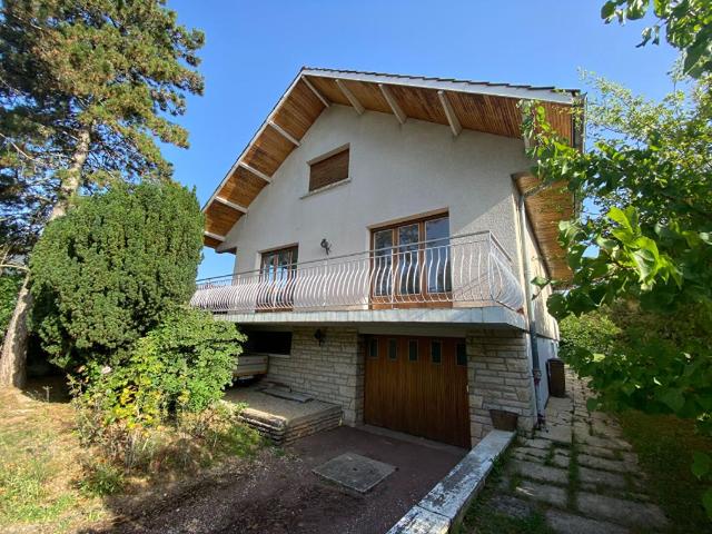 CHEVIGNY SAINT SAUVEUR Maison 153 m2