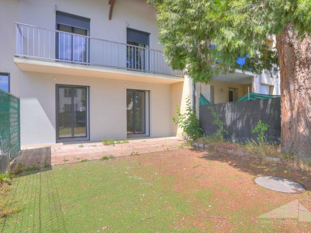 Chevry Vente Appartement 01
