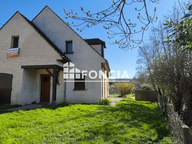 CHEZY SUR MARNE A vendre: Pavillon T6 de 129 m2 3 chambres, Garage et Jardin