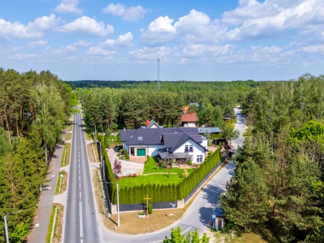 Chełmońskiego 620 m², Budy Grzybek