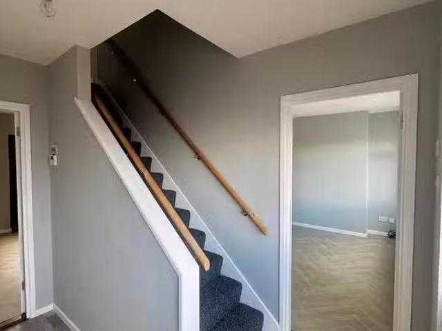 Cozy 43 Maple Drive