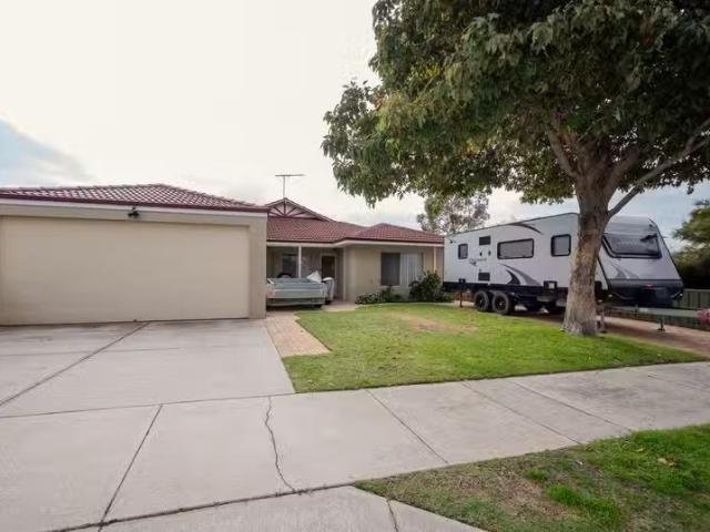 Cozy 4 BR 9 Brunswick Circuit, BANKSIA GROVE, WA 6031 House.