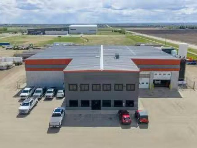 Cheap 10709 79 Avenue, Clairmont, AB, T8X 5G9 commercial for.