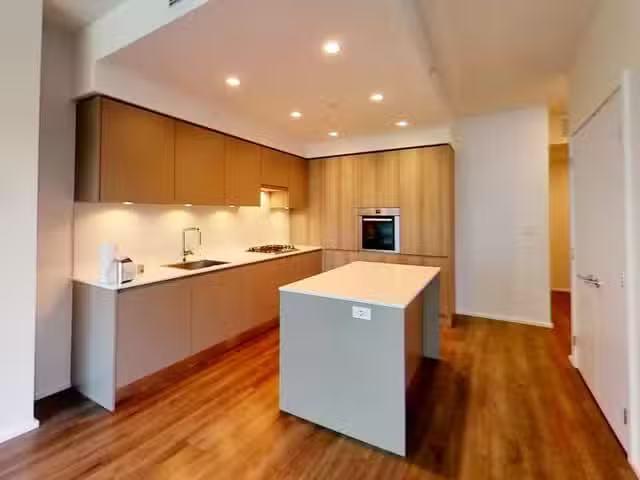 Cheap 2 BR Apartment for rent in Burnaby, Burnaby North, 17XX.