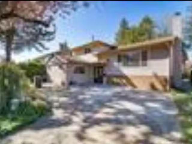 Cheap 2 BR House for rent in Richmond, Richmond, 65xx Granvill.