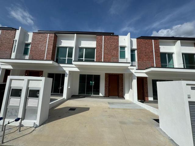 Cheap 2 Storey Terrace House Illaria Gamuda Gardens Rawang