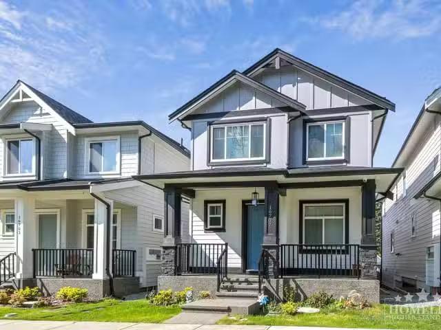 Cheap 3 BR House for rent in Surrey, South Surrey White Rock.