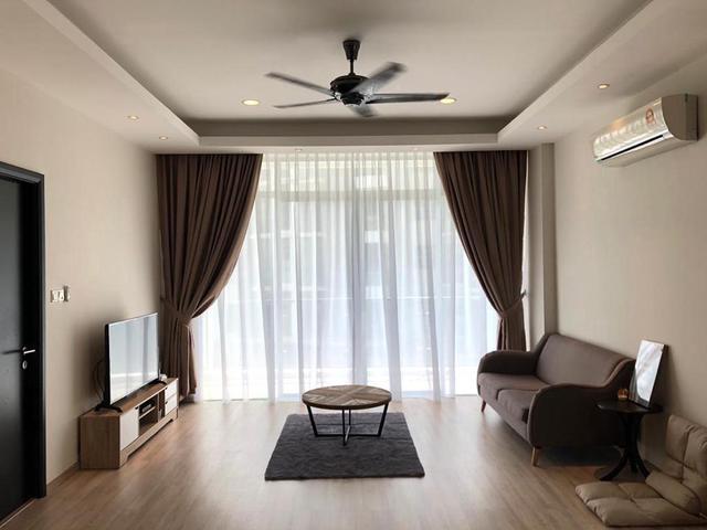 Cheap The Park residence 3 bedroom 1400 sqft nlock B unit