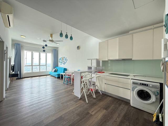 Cheap Tropez Residence Danga Bay Fully Furnish 11 Bed