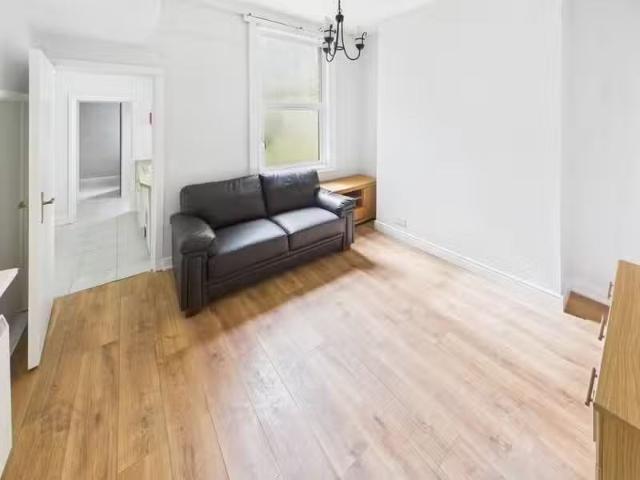 Cheap Apartment 1 9 Wolseley Street