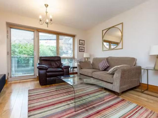 Deal! Apartment 43, The Crescent, Fortfield Square, Terenure.