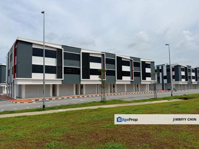 Cheap/ Atrium/ New 3 storey shoplot/ arden city township/ near heart centre