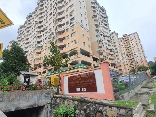 cheap below market apartment saujana ria taman wangsa permai kepong