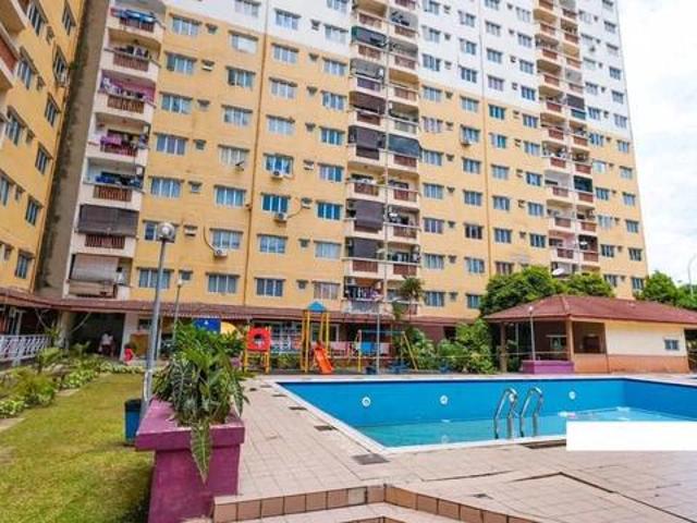 cheap below market Laksamana Puri Condominium batu caves