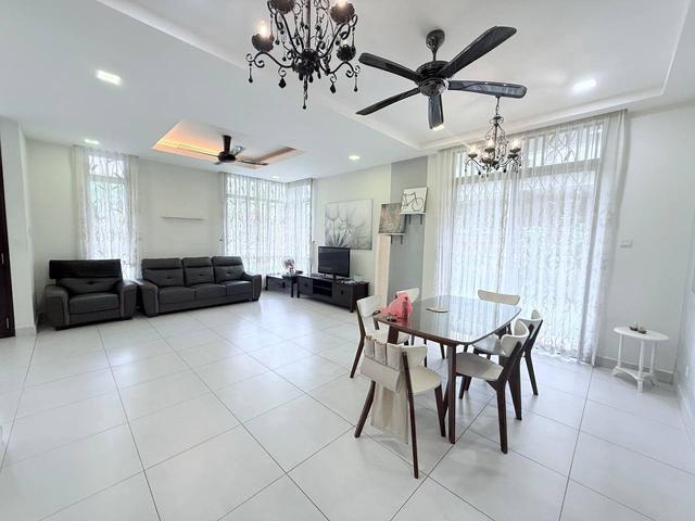 Cheap Below Market Seri Austin 2 Sty Cluster Renovation Gng