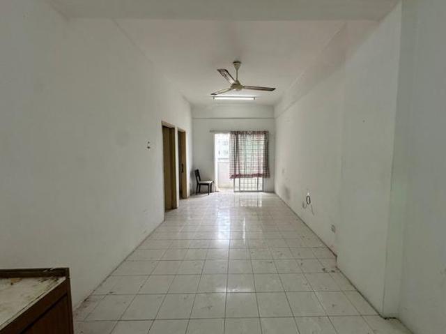 CHEAP Can MarkUp Desa Palma Apartment Nilai near INTI KLIA 3r2b