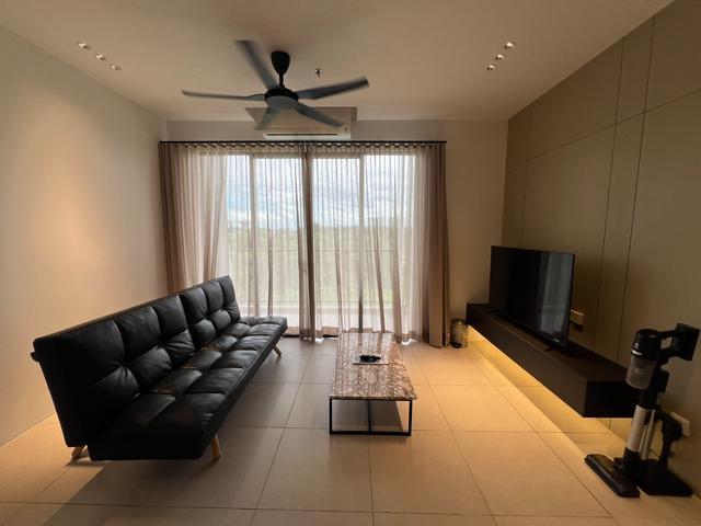 Cheap Doncaster residence studio unit 699 sqft fully furnished