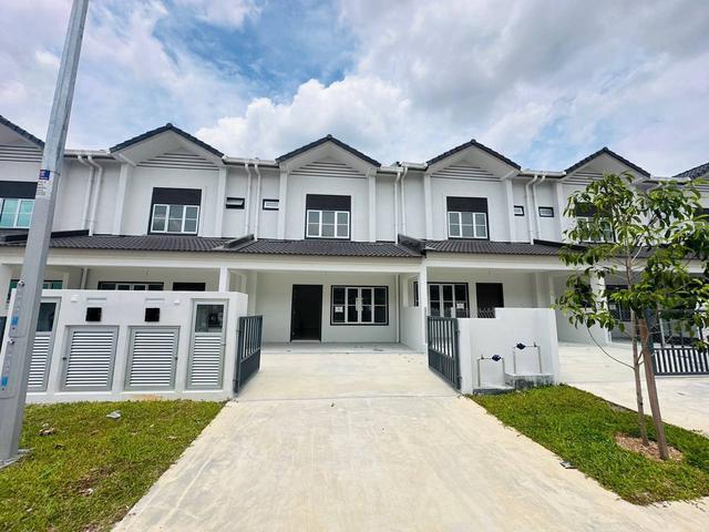 Cheap For Sale New House M Senyumia Salak Tinggi Sepang For Sale