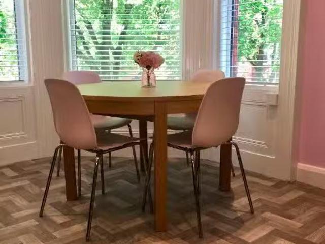 Just in! Flat 3, 31 Eglantine Avenue