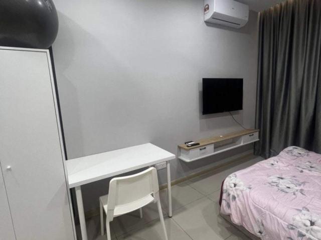 Cheap Furnished Room at VE Residence, Bangsar South
