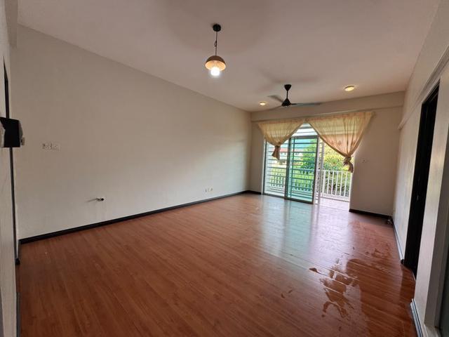 CHEAP l Aman Sari Loft Apartment l Menggatal l 1st Floor l 3 Bedrooms