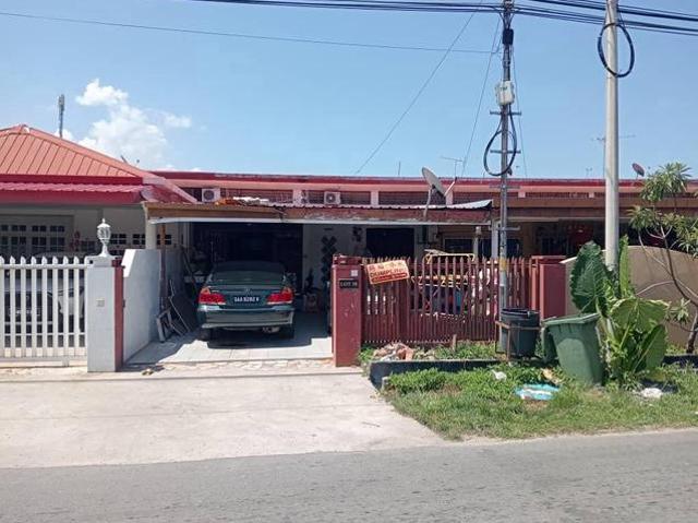 Cheap landed Taman EverclickedTowering for sale