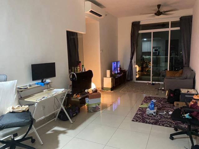 Cheap Mutiara Ville Residence Partial Furnish lakefront at Cyberjaya