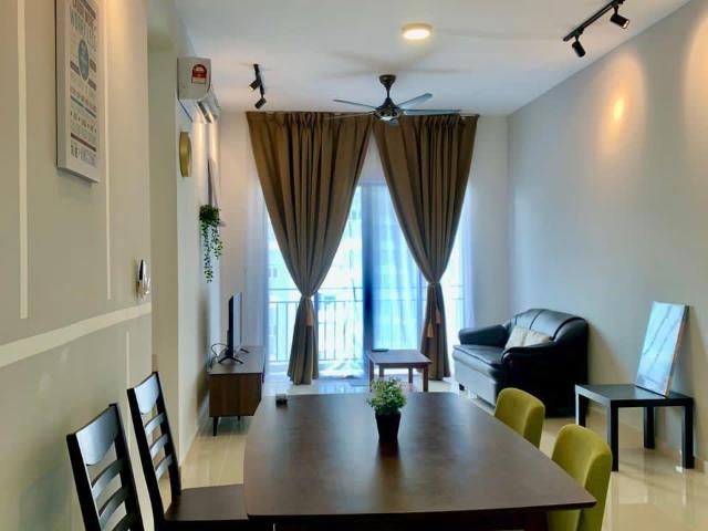 Cheap Nice Master room unit at The Hamilton Wangsa Maju for Rent