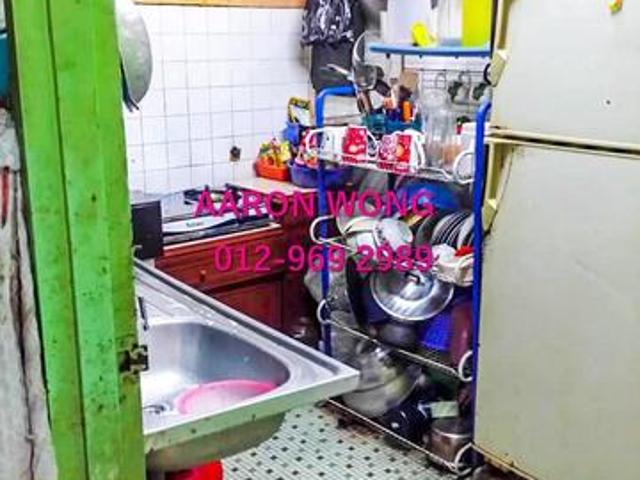 Cheap Nice Tepian Loke Yew Pudu KL 3r2b Near Shops LRT Restaurants
