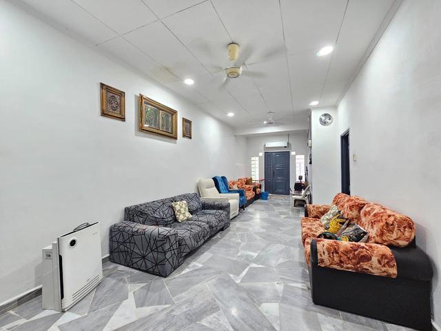 Cheap Nice 1 Stry Terrace House at Bandar Tun Hussein Onn for Sale