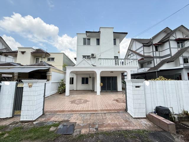 Cheap Nice 25 Storey Bungalow Desa 10 Bandar Country Homes Rawang