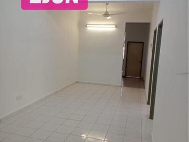 CHEAP RENTBAYAN LEPAS SINGLE Storey Terrace 1400sf Land REPAINTED