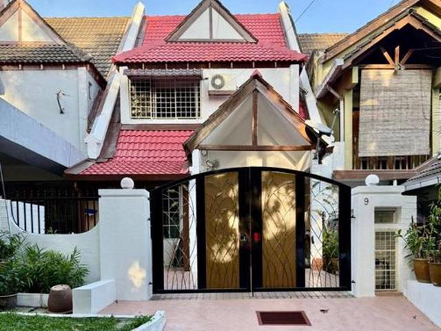 CHEAP RENOVATED FURNISHED 2 STOREY TERRACE Taman Bukit Setiawangsa KL